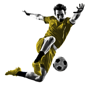 足球运动员踢球射门免抠