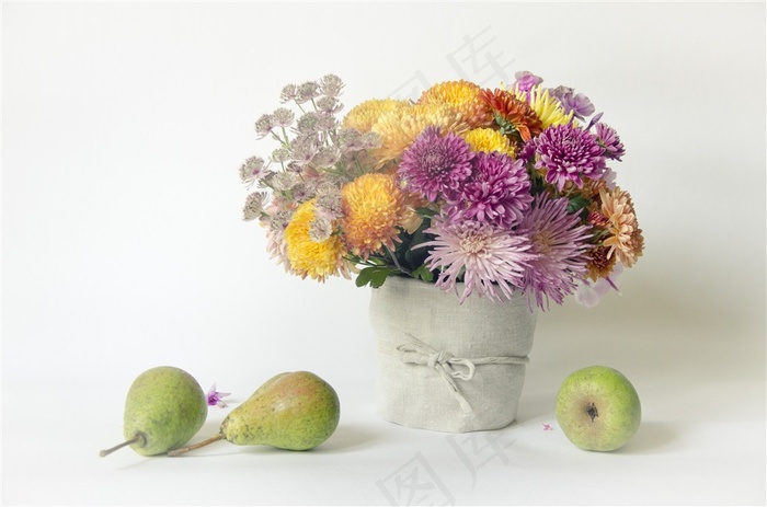 香梨和美丽花朵