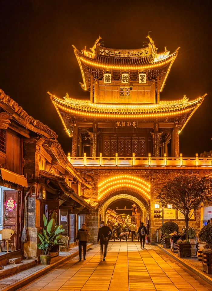 巍山古城夜景