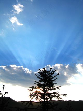 高清唯美曙光图片下载