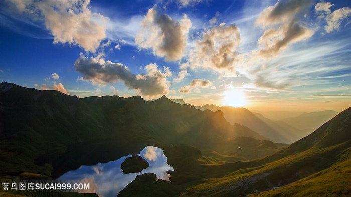 湖畔山脉风景画壁纸