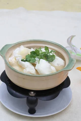 砂锅荷包蛋 12元 (1)