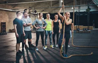 健身房运动广告海报