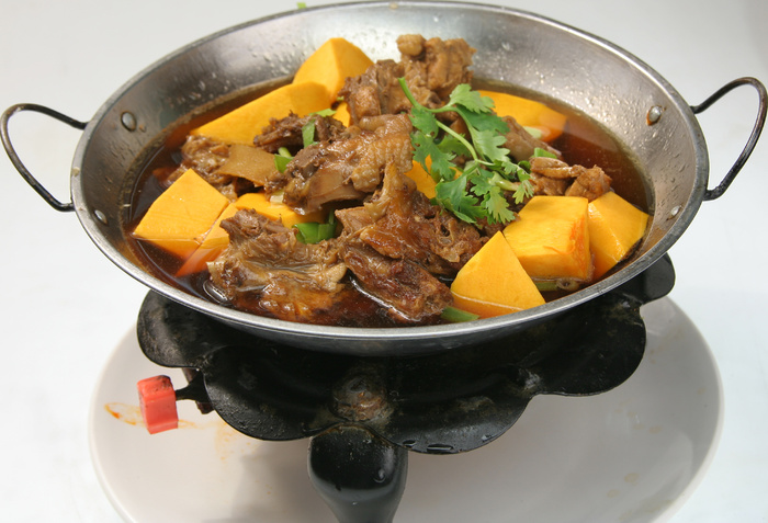35 老倭瓜炖土鸡 阜平饺子城