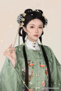 清纯古风绿装小清新美女图片