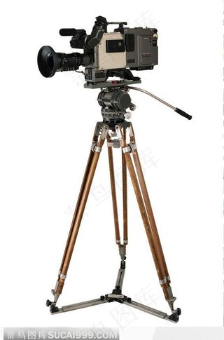 三角架上的摄影机