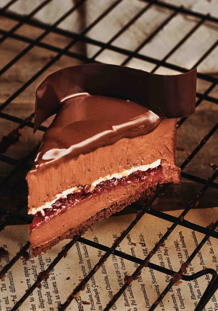 蛋糕店小蛋糕慕斯美食甜品图片