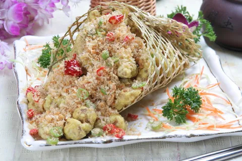 蒜香竹笼羊肉 25元