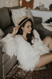 唯美侧颜美女写真图片 唯美侧颜美女写真图片