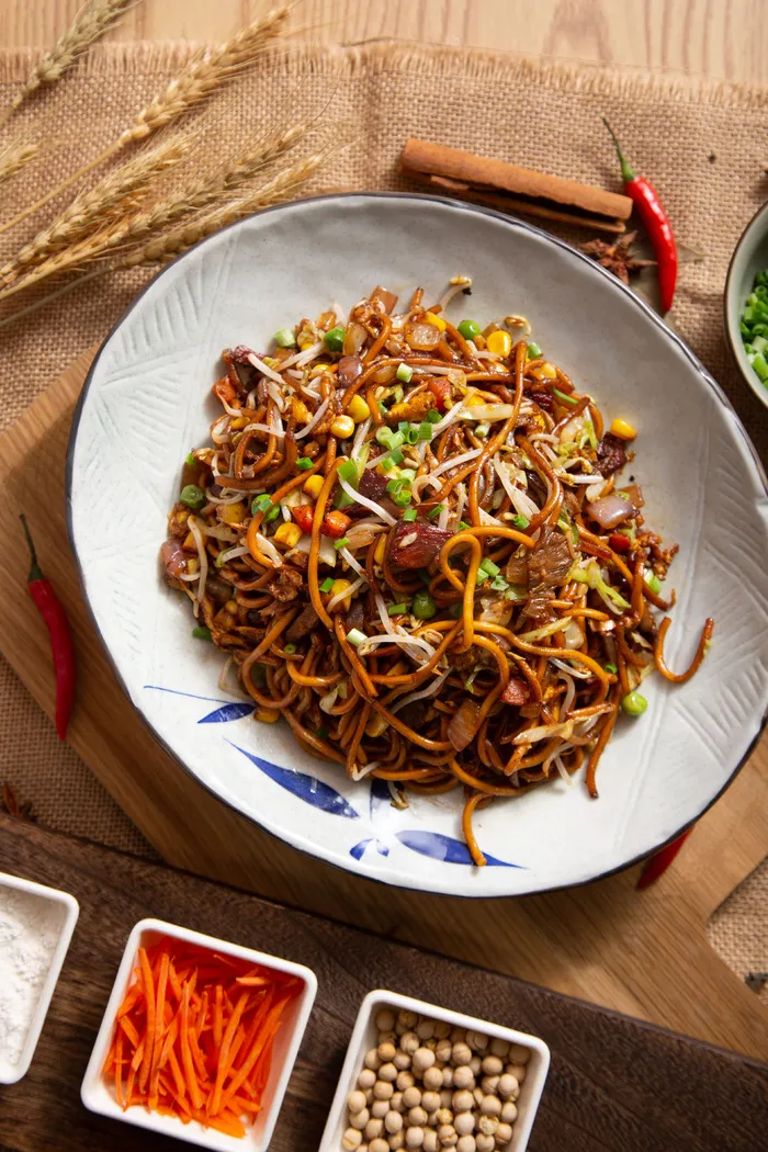 牛肉炒面图