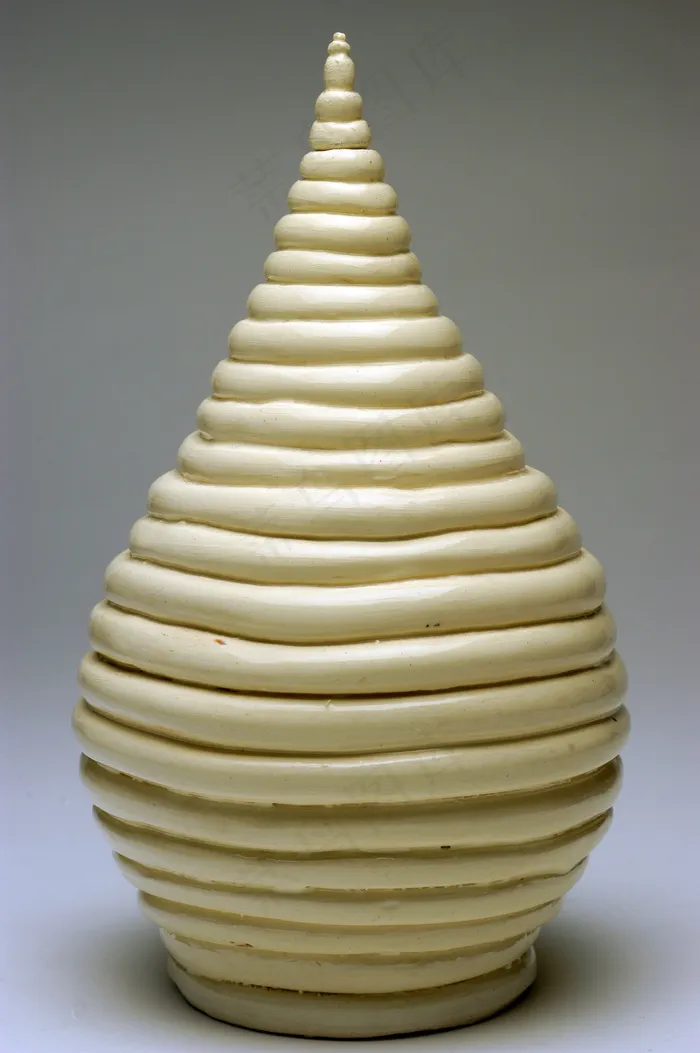 另类陶瓷花瓶图片