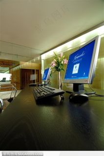 星级酒店公共网吧房