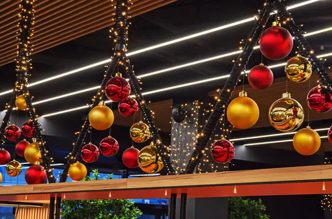 圣诞节圣诞球装饰元素静物特写场景(109)