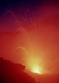 火上爆发图片 火上爆发图片