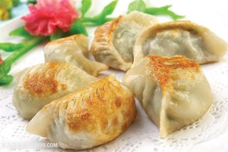 广式锅贴饺的美食图片