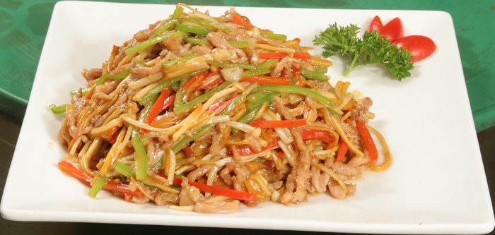 金针菇炒肉丝15元