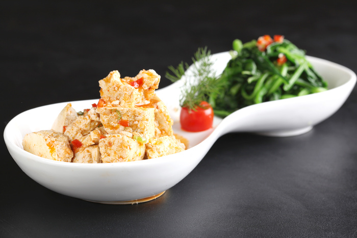 L01078蒜泥菠菜拼大块豆腐 (1)