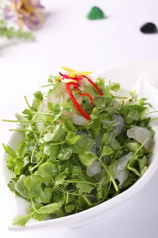 水芹苗拌蜇头 (2)