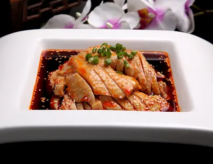 LCH1070聚宾红运鸡