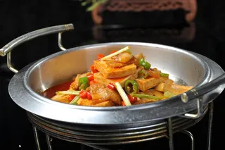 干锅美食焖锅湘菜麻辣香辣纸锅干锅千页豆腐