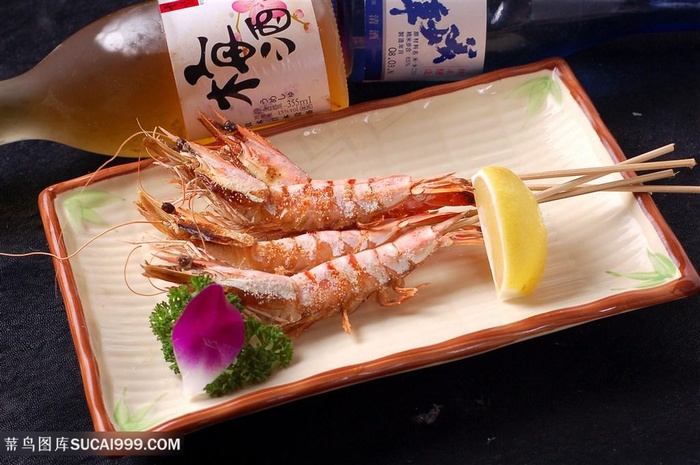 烧物烧虾的美食图片