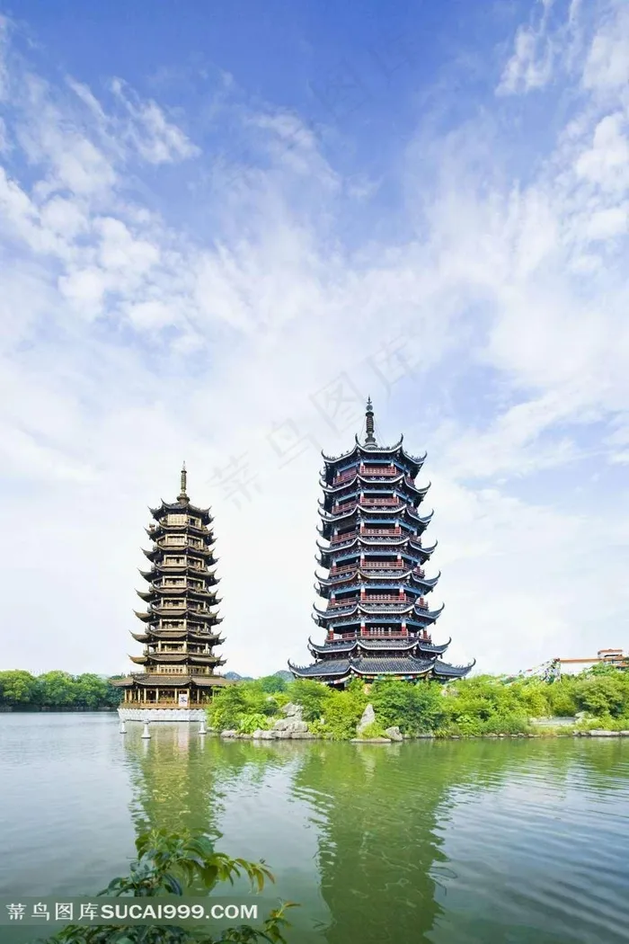 桂林两江四湖日月塔图片