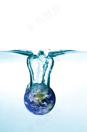 坠入水中的地球