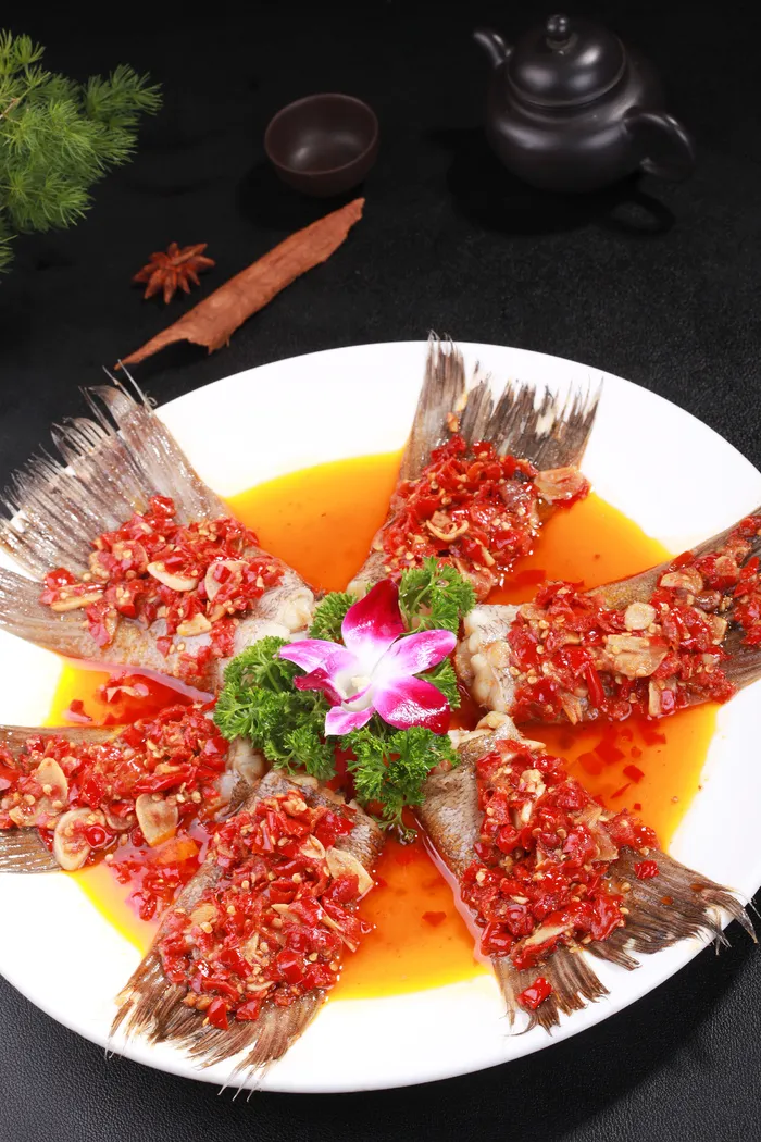 剁椒深海鱼尾 (2)