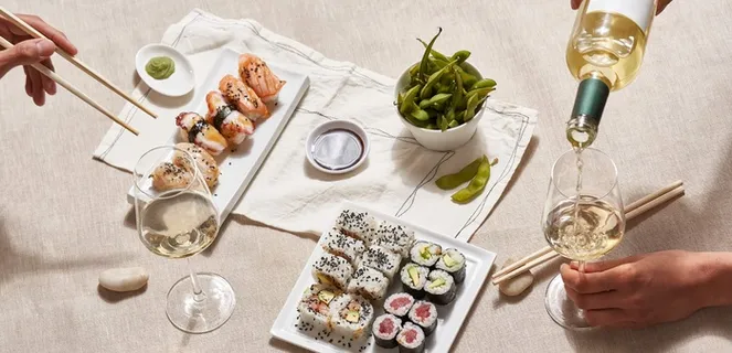 唯美清新美食葡萄酒摆盘