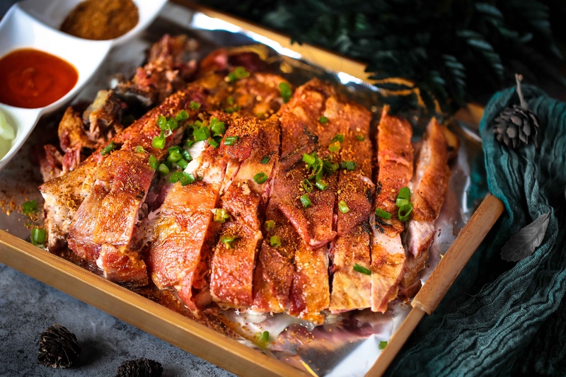 切片烤肉美食