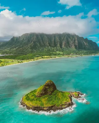 碧海绿岛映山景