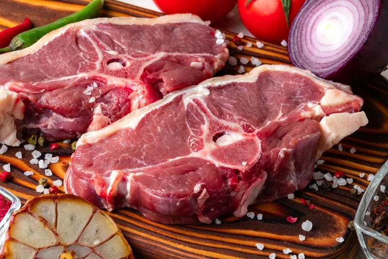 新鲜排骨肉排食材