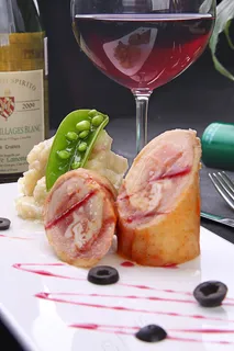 红酒核桃鸡肉卷