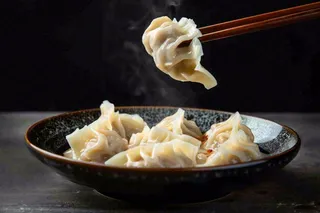 饺子中国传统美食冬至吃饺子摄影图