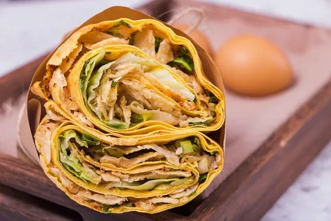 煎饼果子特色小吃美食