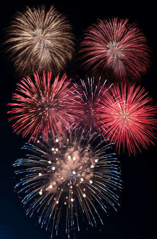 烟花五颜六色的烟花庆典新年节日暮色的天空背景摄影图