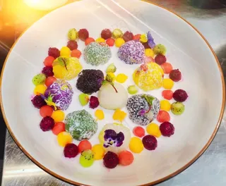 彩色拼盘日常食物艺术的乐趣