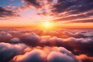 云层中的夕阳落日晚霞云朵美景摄影图