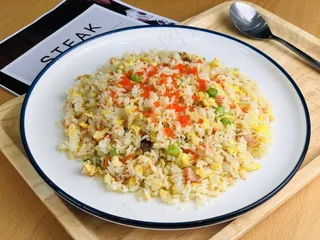 特色海鲜炒饭美食