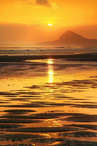 清晨日出朝霞云层山川摄影图