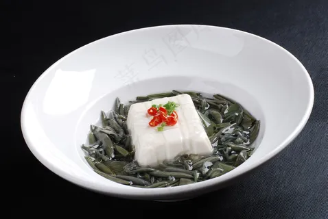 SNCLC0020莼菜豆花  16元