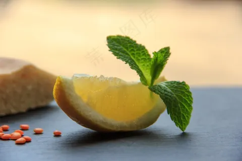 柑橘水果与薄荷叶2