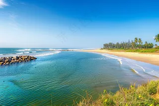 夏日海滩蓝色海洋度假摄影图