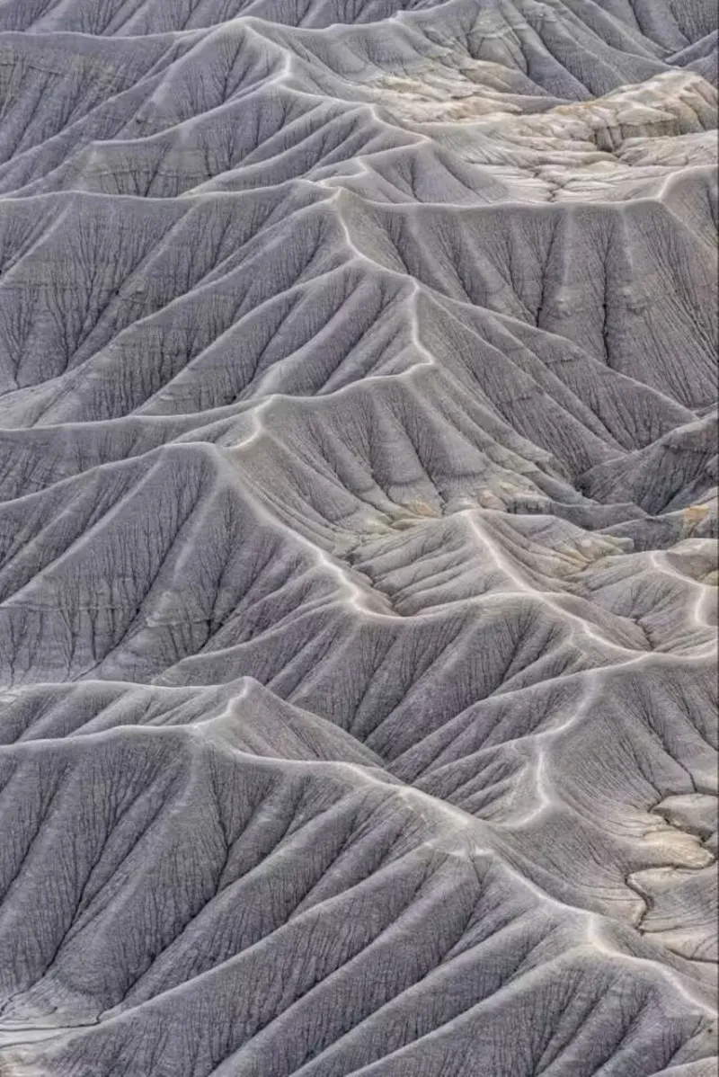 有层次的小山
