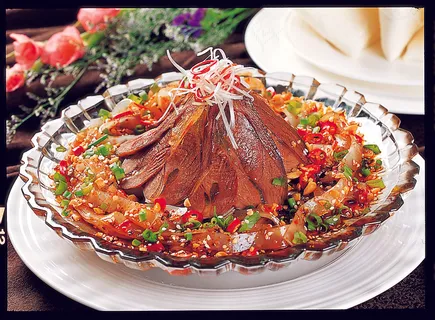 面皮捞牛肉  38元份