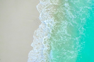 碧蓝的海白色的沙滩