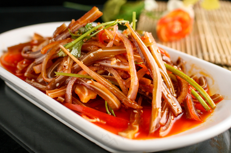 红油猪耳小吃美食