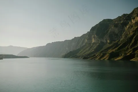 静谧湖光山色图 静谧湖光山色图