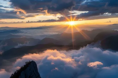 清晨日出朝霞云层摄影图