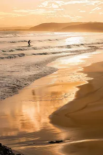 夏日落日海报沙滩晚霞摄影图